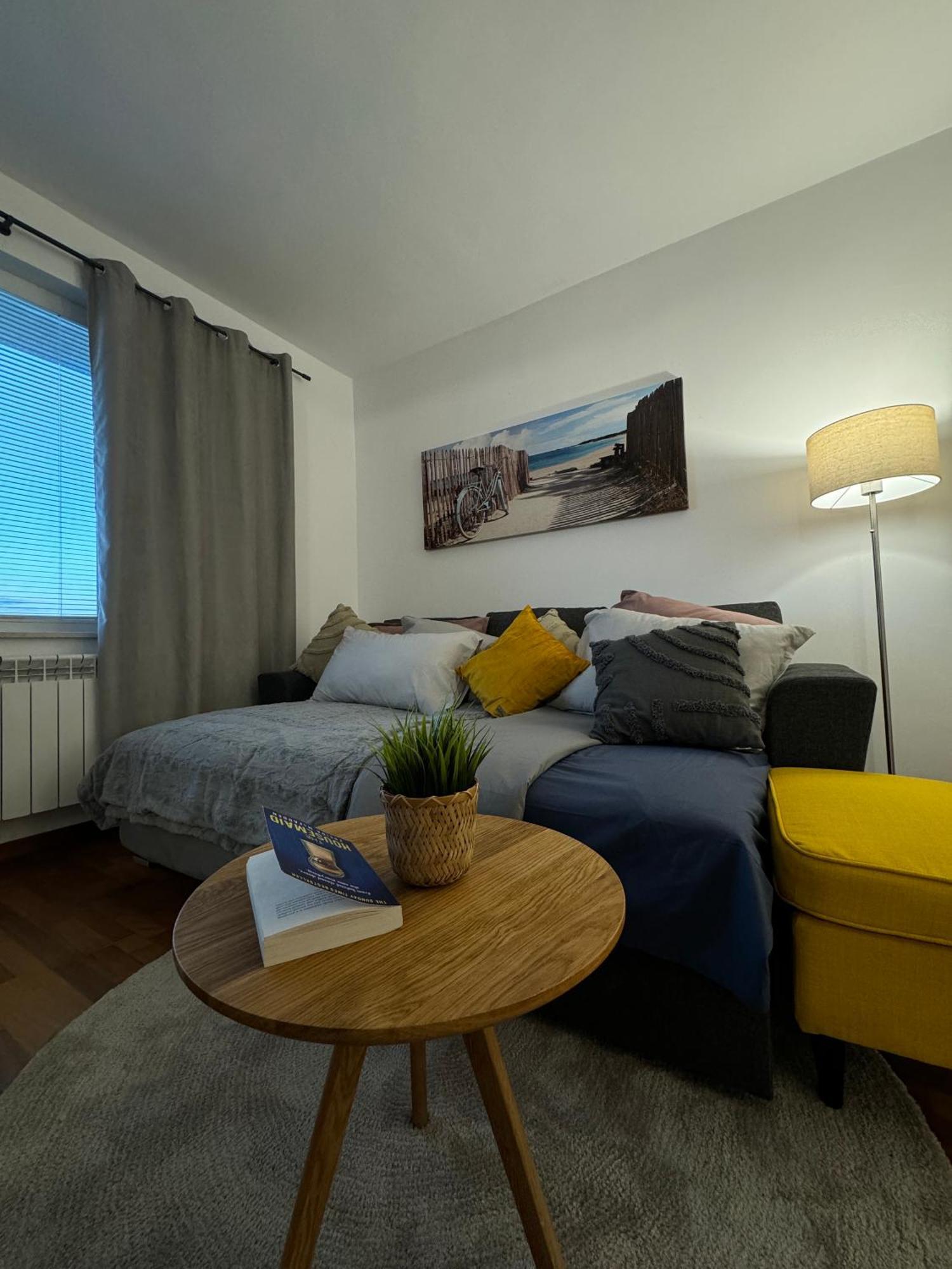 Kakavanen'S Sea View Apartment Baltsjik Eksteriør bilde